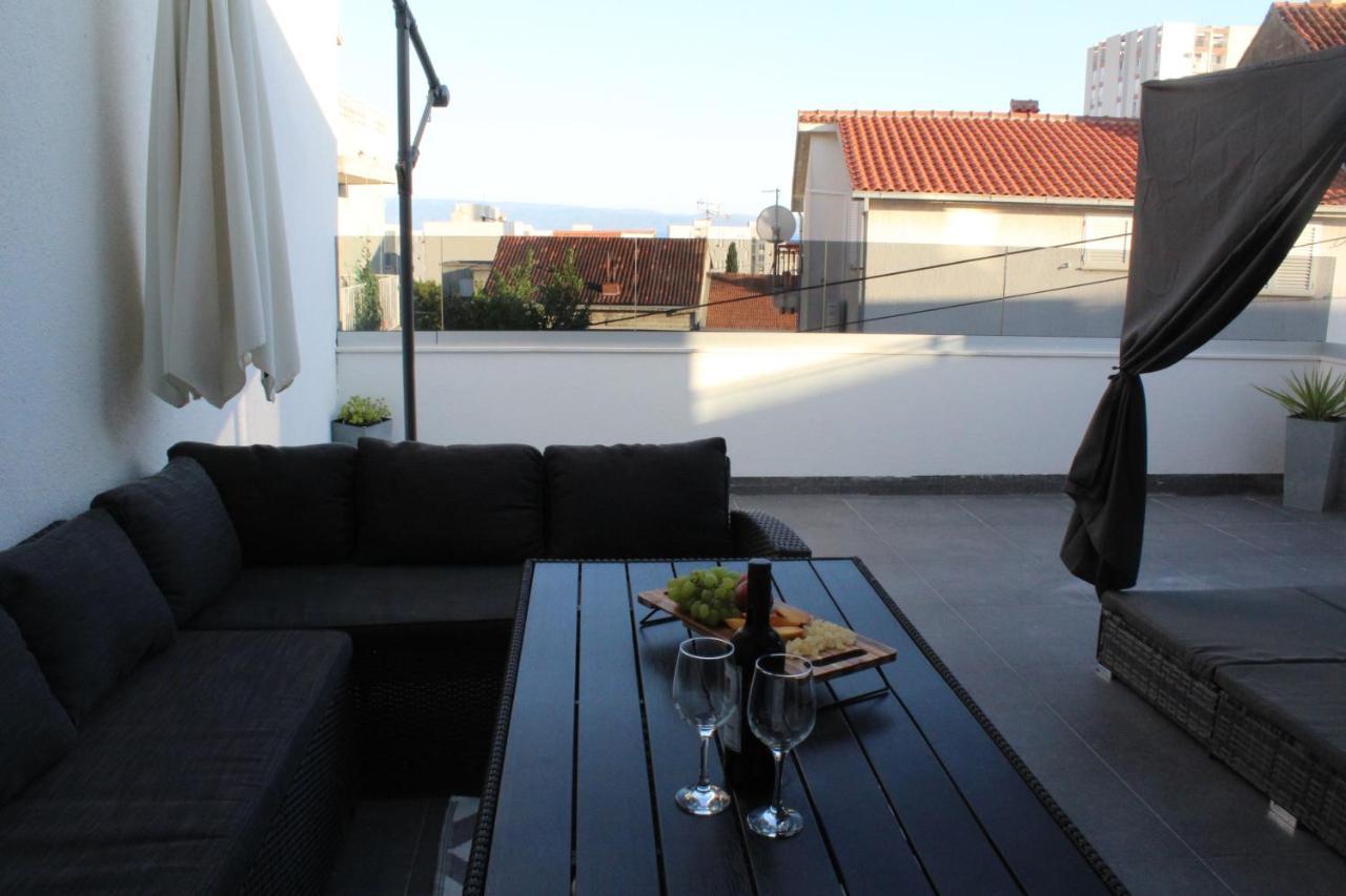 Luxury Apartment Maestral - Private Pool Split Exterior photo